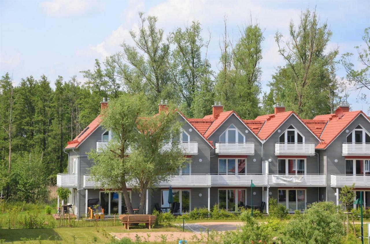 Apartment Plauseelig Mit Bootsliegeplatz Optional Плау ам Зее Екстериор снимка