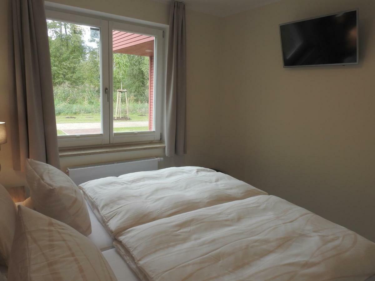 Apartment Plauseelig Mit Bootsliegeplatz Optional Плау ам Зее Екстериор снимка